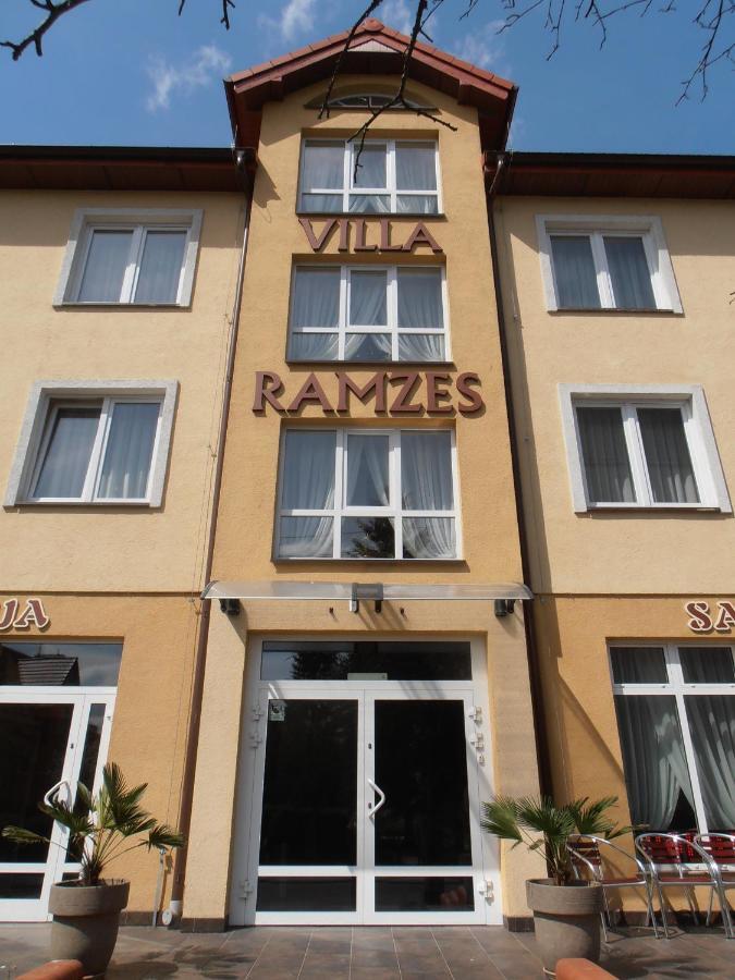 Villa Ramzes Danzica Esterno foto